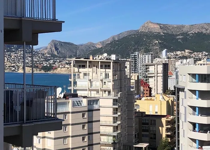 Flat With Sea Views In Calpe * 卡尔佩