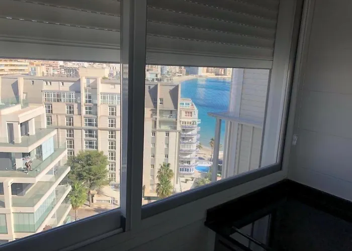 Apartment Flat With Sea Views In Calpe