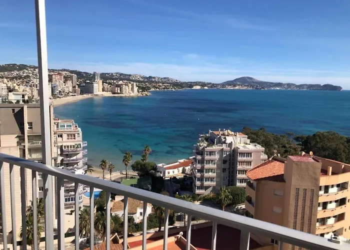 Flat With Sea Views In